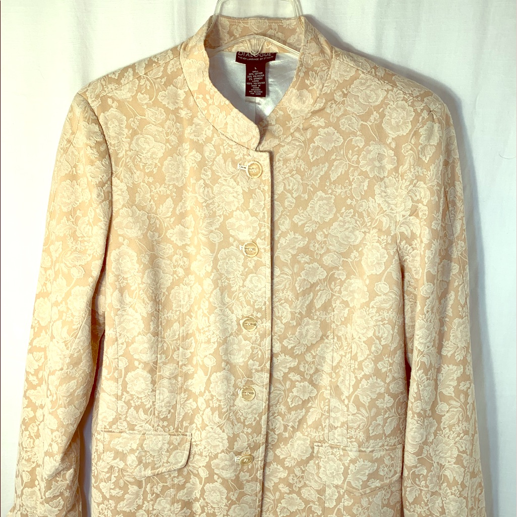 Dialogue Button Front Jacket